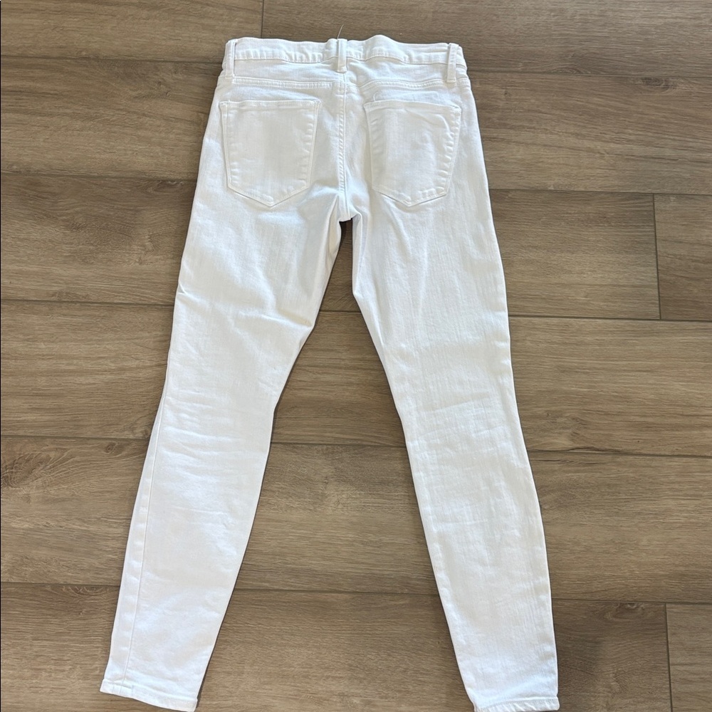 GAP True Skinny Women’s White Jeans – Size 26 Regular - Picture 8 of 9